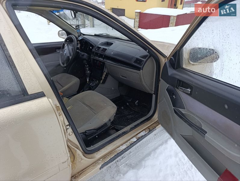 Хэтчбек Geely MR 2008 в Тернополе