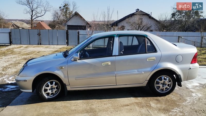 Хэтчбек Geely MR 2008 в Ивано-Франковске