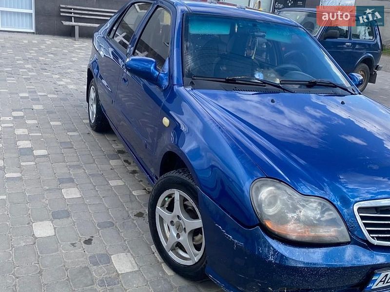 Хэтчбек Geely MR 2008 в Тульчине