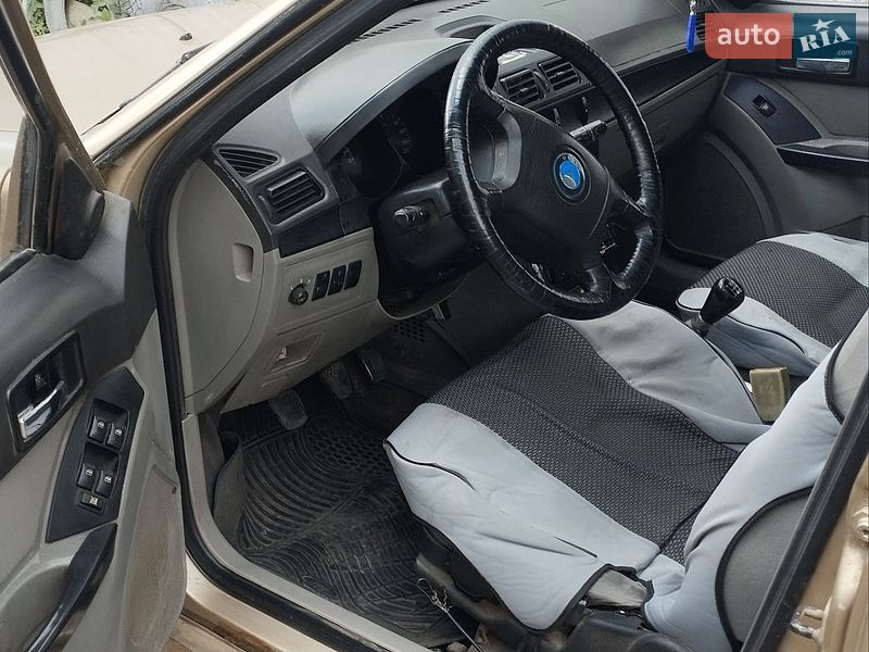 Хэтчбек Geely MR 2007 в Владимире
