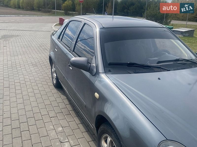 Хетчбек Geely MR 2007 в Дубровиці