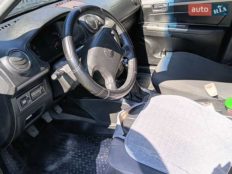 Седан Geely MR 2014 в Краснограде