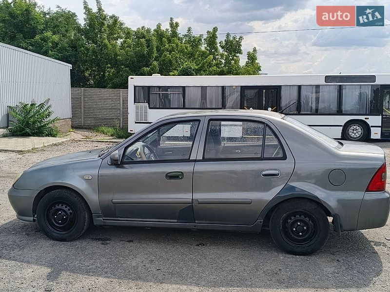 Хетчбек Geely MR 2008 в Запоріжжі