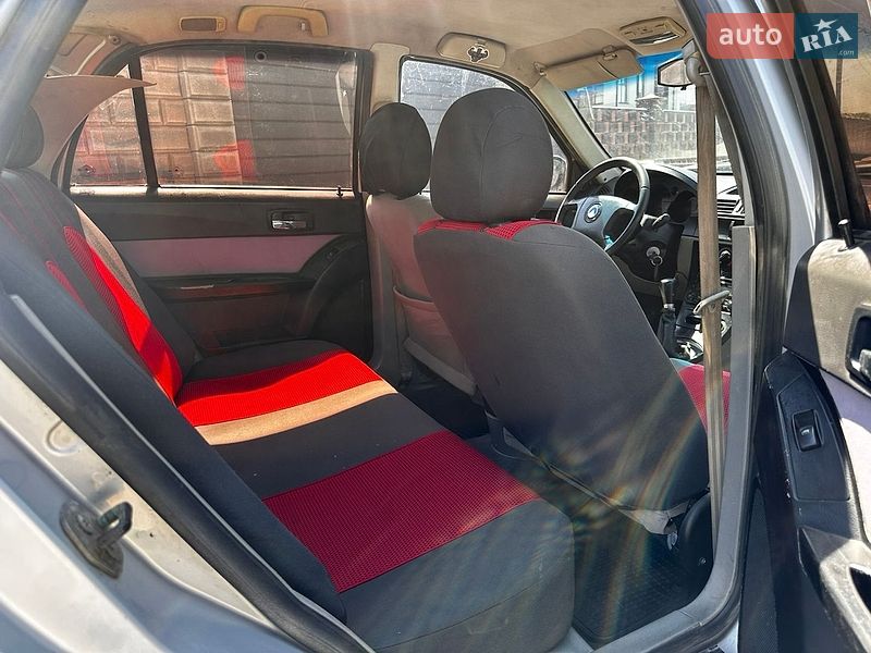 Хэтчбек Geely MR 2008 в Луцке