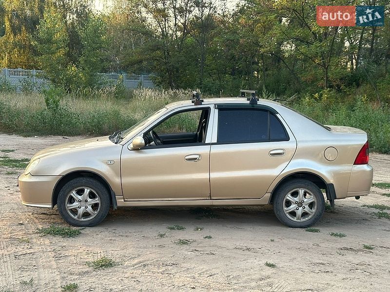 Хетчбек Geely MR 2010 в Дніпрі фото 2 Хетчбек Geely MR 2010 в Дніпрі