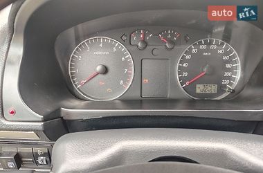 Седан Geely MR 2010 в Павлограді