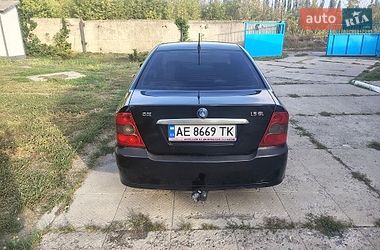 Седан Geely MR 2010 в Павлограді