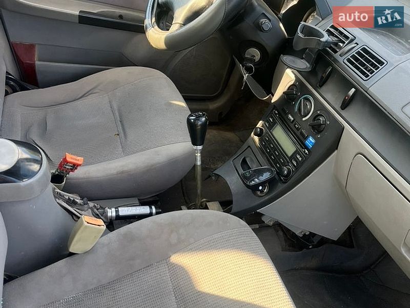 Хэтчбек Geely MR 2007 в Ровно фото 17 Хэтчбек Geely MR 2007 в Ровно