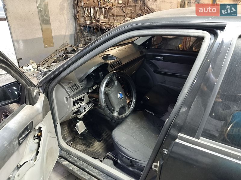 Хетчбек Geely MR 2008 в Кривому Розі фото 4 Хетчбек Geely MR 2008 в Кривому Розі