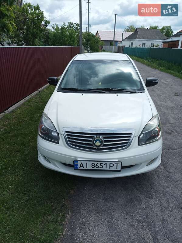 Geely SL 2013