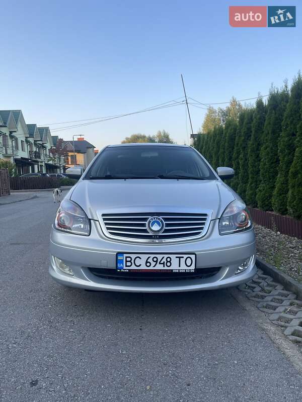 Седан Geely SL 2011 в 