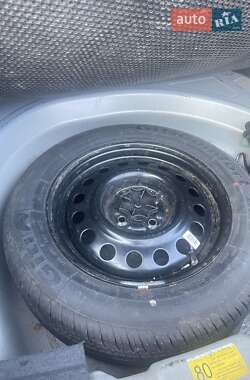 Седан Geely SL 2011 в 