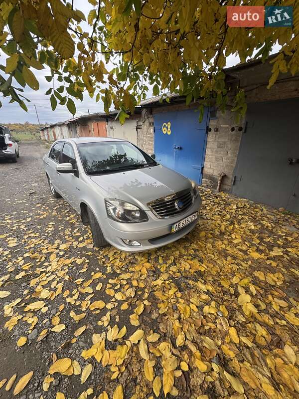 Седан Geely SL 2011 в Кривом Роге фото 3 Седан Geely SL 2011 в Кривом Роге