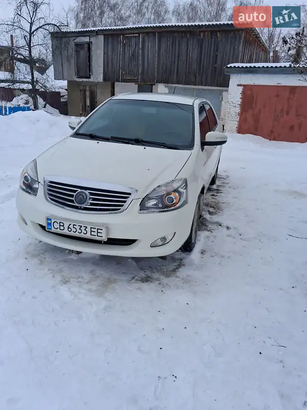 Geely SL 2013