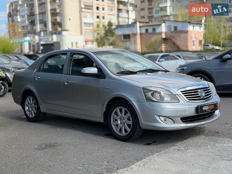 Седан Geely SL 2012 в Шептицькому