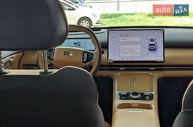 Внедорожник / Кроссовер Geely Starship 7 2025 в 