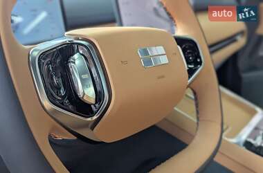 Внедорожник / Кроссовер Geely Starship 7 2025 в 