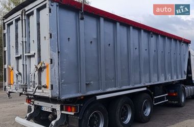 Самоскид напівпричіп General Trailers TF 34CZ 2003 в Березані