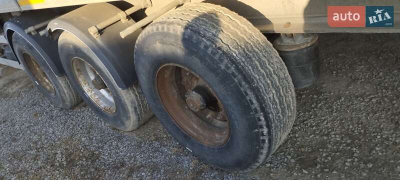 Зерновоз - полуприцеп General Trailers Trailers 2003 в Збараже