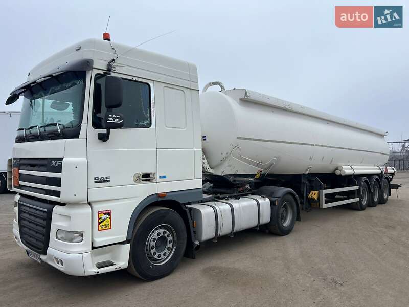 Цистерна напівпричіп General Trailers TX 2002 в Хмельницькому