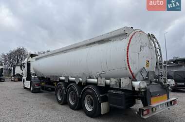 Цистерна полуприцеп General Trailers TX 2000 в Виннице