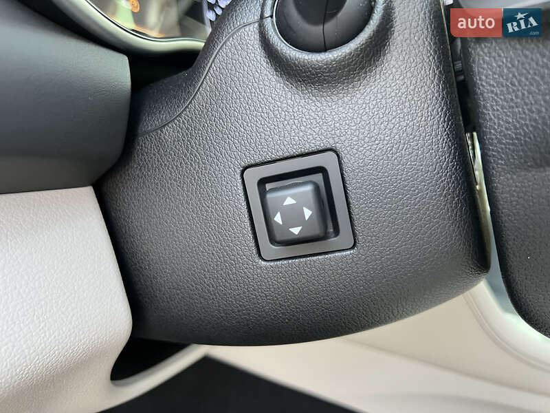 Седан Genesis G70 2019 в Киеве
