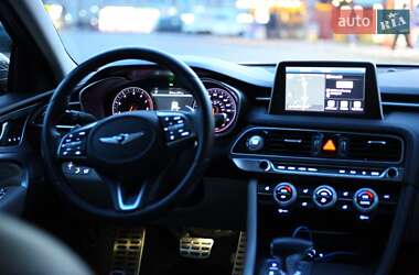 Седан Genesis G70 2019 в 