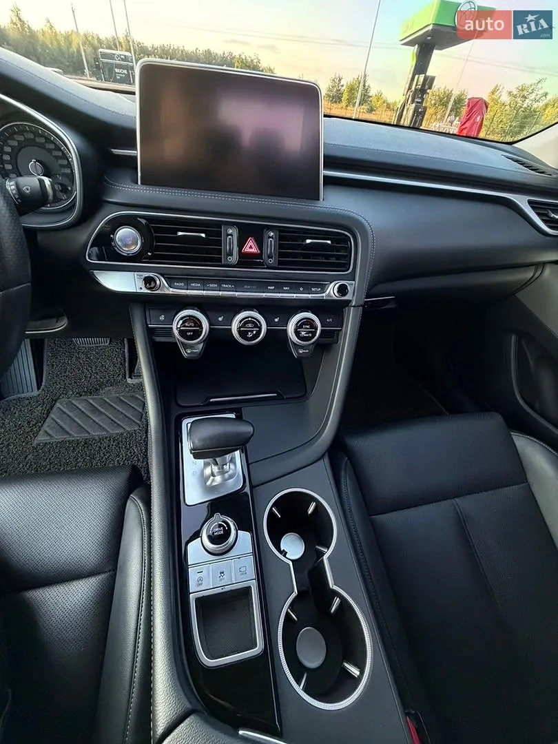 2018 Genesis G70 - мініатюра 17