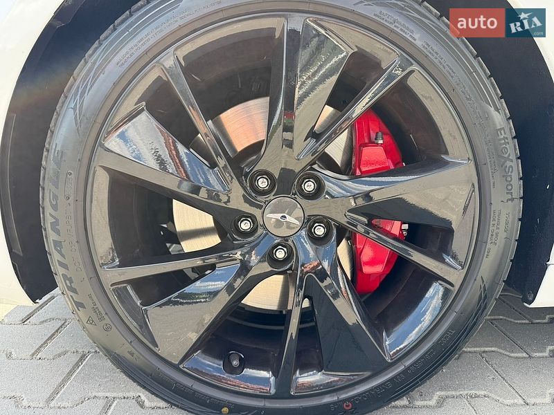 Седан Genesis G70 2022 в Виннице