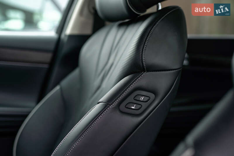 Седан Genesis G80 2022 в Львові
