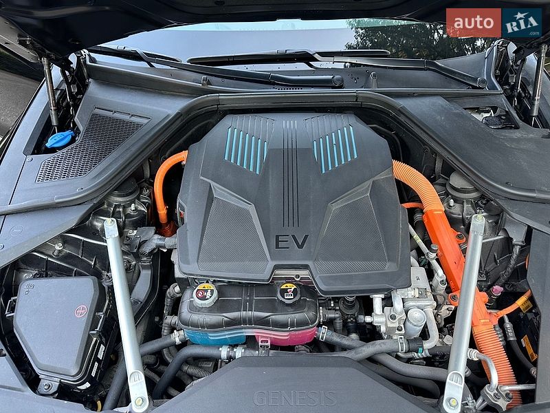 Седан Genesis G80 2024 в Умані