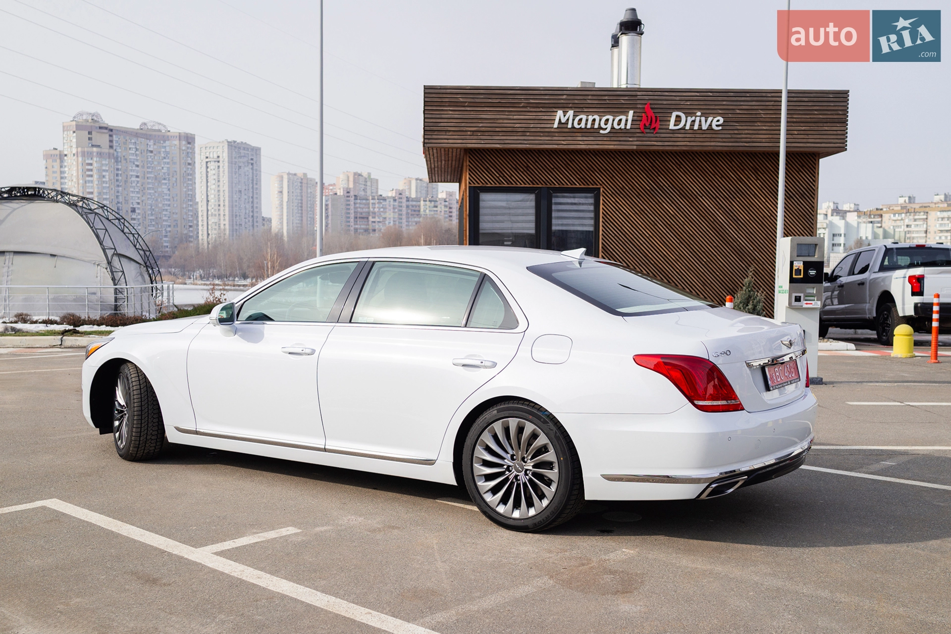 2018 Genesis G90 - мініатюра 4