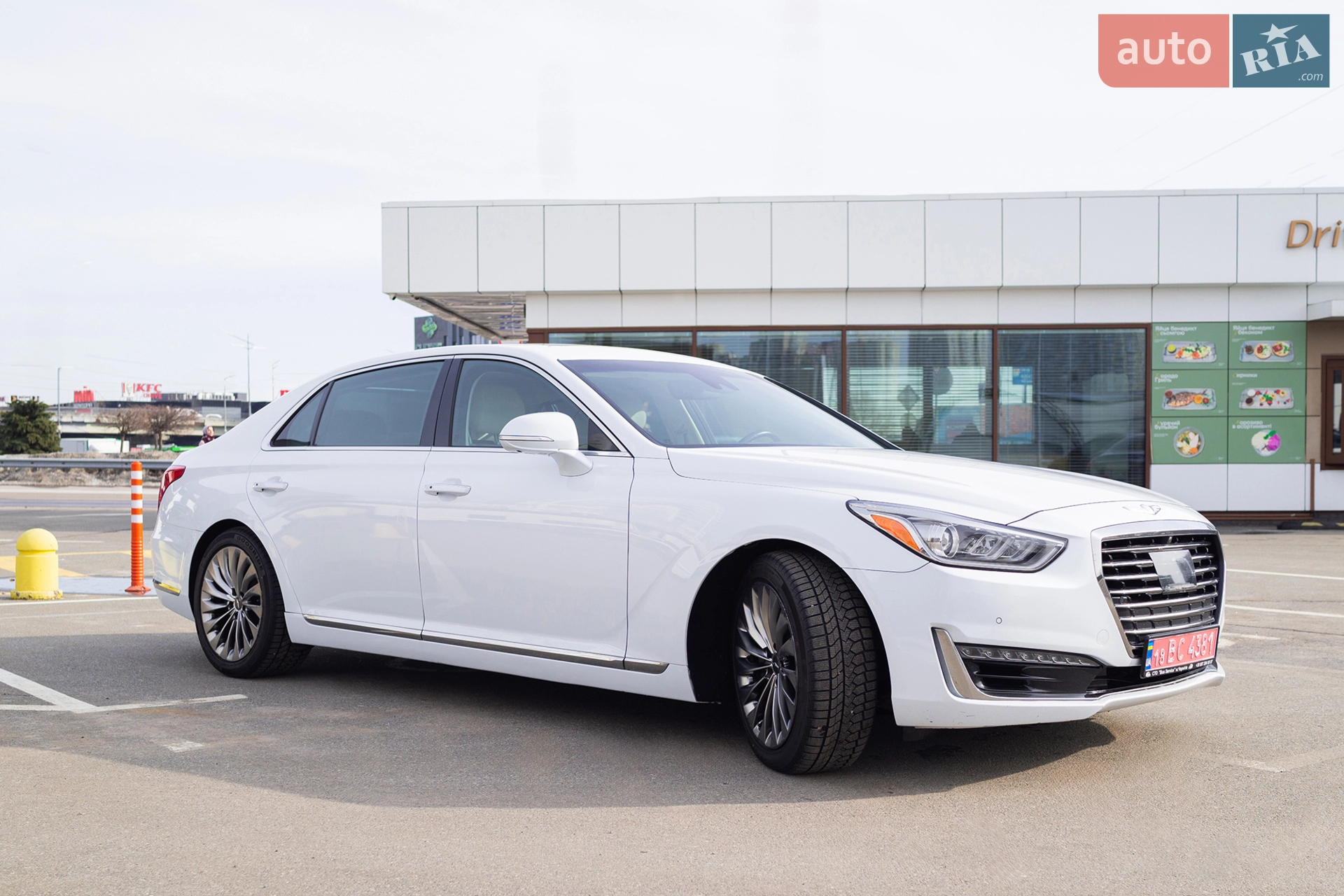 2018 Genesis G90 - мініатюра 14