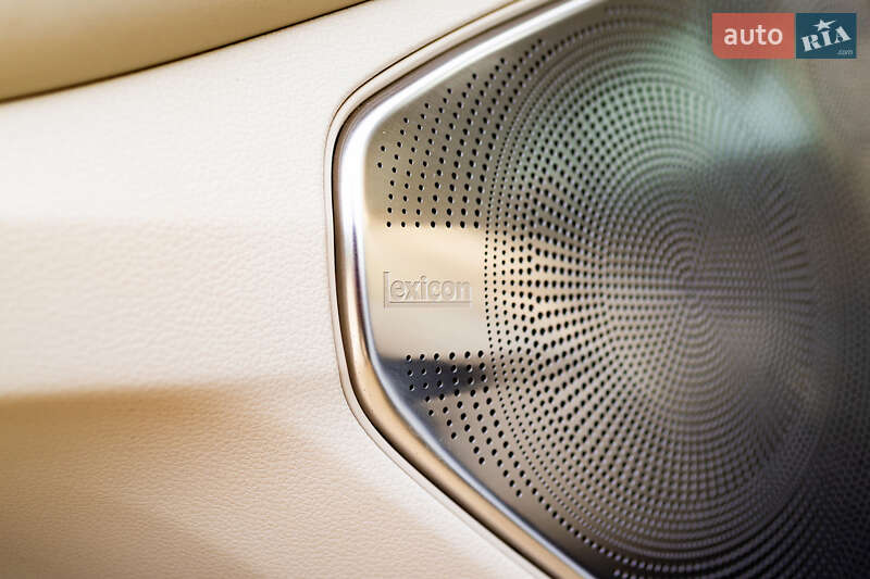 Седан Genesis G90 2018 в Киеве