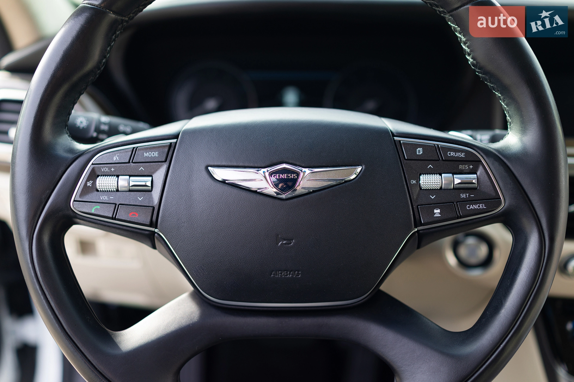 2018 Genesis G90 - мініатюра 36