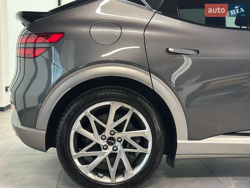 Универсал Genesis GV60 2022 в Львове