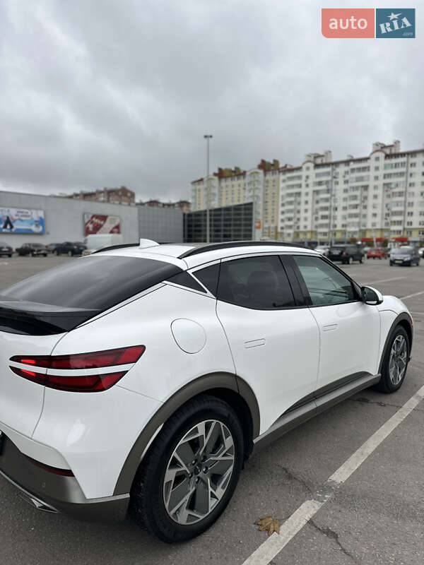 Позашляховик / Кросовер Genesis GV60 2024 в Івано-Франківську