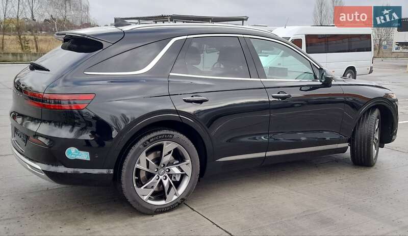 Внедорожник / Кроссовер Genesis GV70 EV 2024 в Киеве