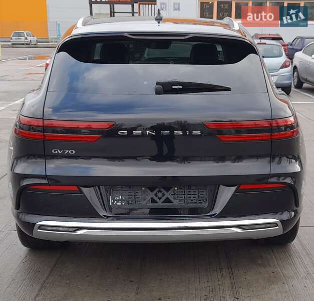 Внедорожник / Кроссовер Genesis GV70 EV 2024 в Киеве