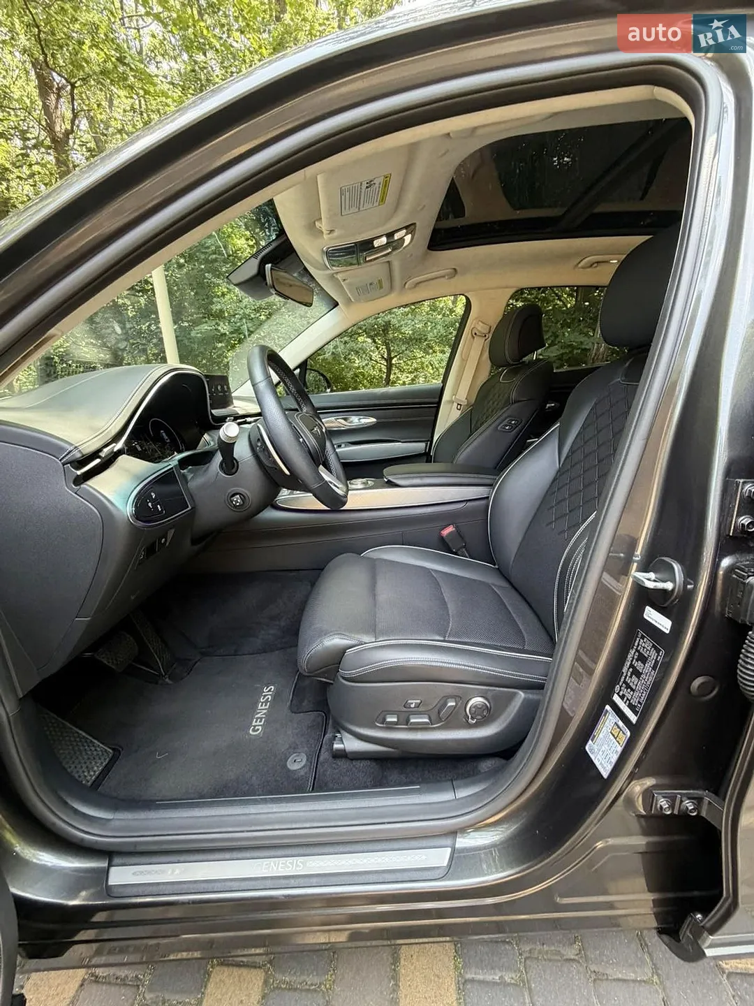 2023 Genesis GV70 - мініатюра 21