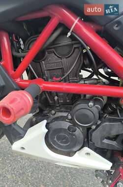 Мотоцикл Без обтекателей (Naked bike) Geon Benelli TNT250 2016 в 