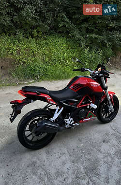 Мотоцикл Без обтекателей (Naked bike) Geon Benelli TNT250 2017 в 