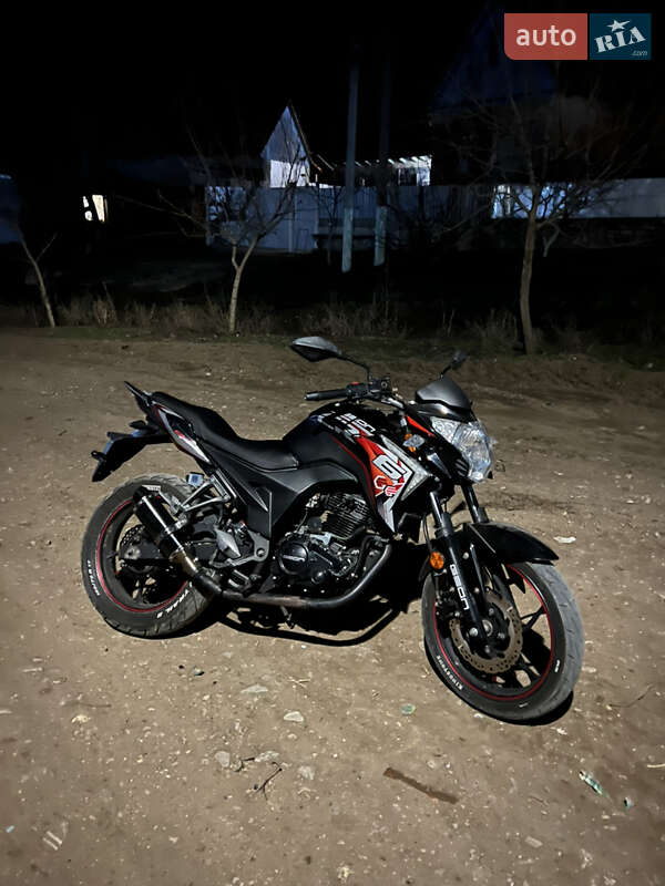 Мотоцикл Классик Geon CR6 2016 в Болграде