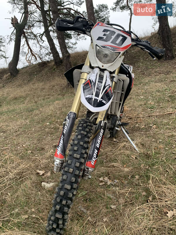 Мотоцикл Внедорожный (Enduro) Geon Dakar 2014 в Буче