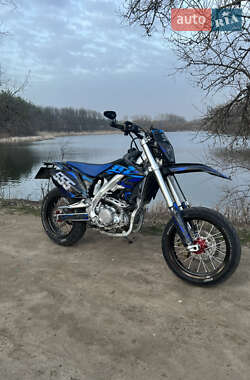 Мотоцикл Супермото (Motard) Geon Dakar 2013 в Кропивницькому Мотоцикл Супермото (Motard) Geon Dakar 2013 в Кропивницькому