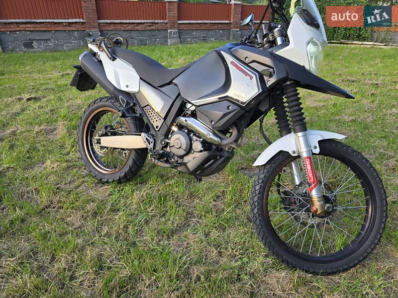 Мотоцикл Многоцелевой (All-round) Geon Grandtour 2013 в Ровно