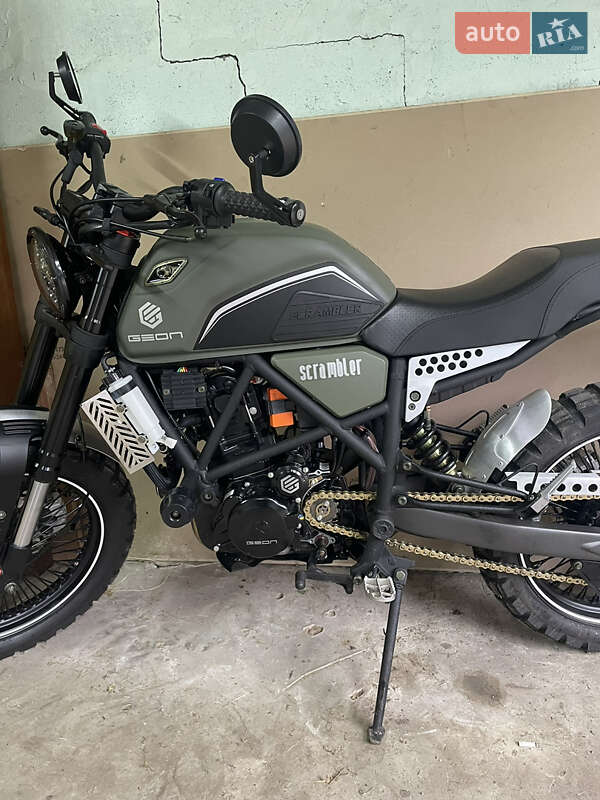 Кафе рейсер Geon Scrambler 300 2024 в Бобровиці фото 3 Кафе рейсер Geon Scrambler 300 2024 в Бобровиці
