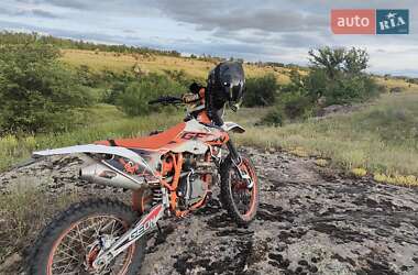 Мотоцикл Позашляховий (Enduro) Geon Terra-X 250 2020 в 