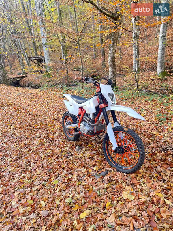Мотоцикл Багатоцільовий (All-round) Geon Terra-X 250 2022 в Мукачевому фото 2 Мотоцикл Багатоцільовий (All-round) Geon Terra-X 250 2022 в Мукачевому