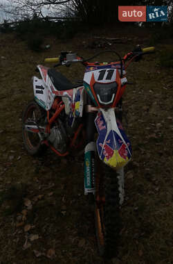 Мотоцикл Кросс Geon Terra-X 250 2022 в Рахове